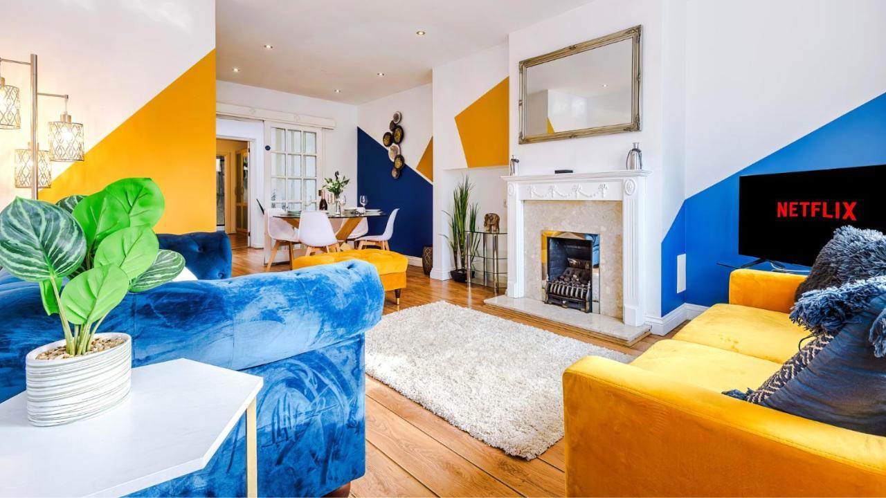 Newhall Road - 4 Bedroom Chester Home - Parking Wervin Екстер'єр фото